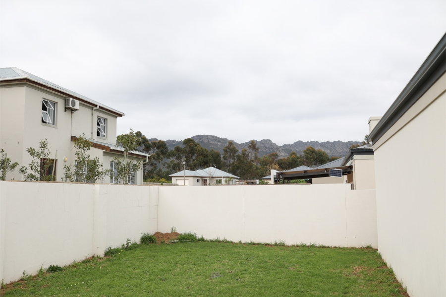3 Bedroom Property for Sale in Somerset Forest Western Cape